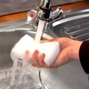 Éponge en gomme détachante Sublimo Éponge en gomme détachante Sublimo