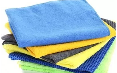 Comment s’équiper pour débuter le nettoyage avec la microfibre ? Comment s’équiper pour débuter le nettoyage avec la microfibre ?