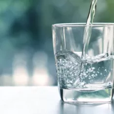 Quels sont les avantages d’une fontaine à eau filtrante et purifiante pour la maison ? Quels sont les avantages d’une fontaine à eau filtrante et purifiante pour la maison ?