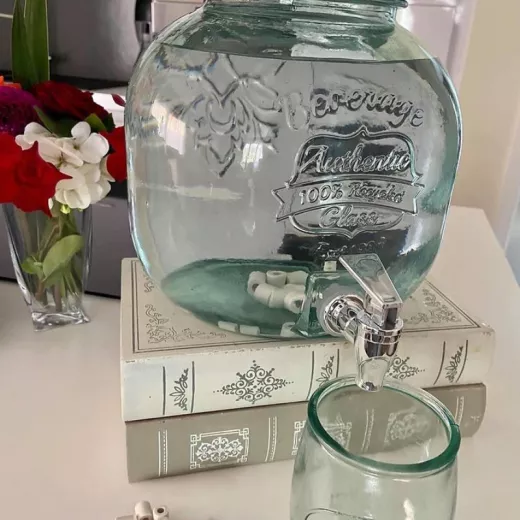 Fontaine à eau avec perles de céramique