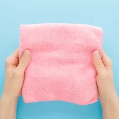 Comment entretenir et prolonger la durée de vie de vos produits en microfibres ? Comment entretenir et prolonger la durée de vie de vos produits en microfibres ?