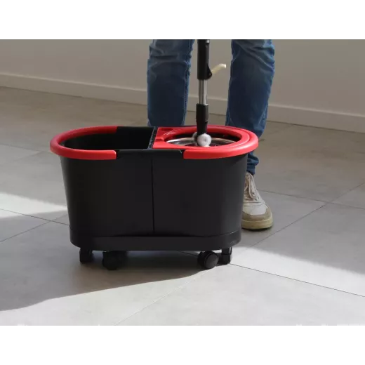 Balai serpillière de qualité professionnelle en microfibre avec double centrifugeuse TURBO MOP PRO Balai serpillière de qualité professionnelle en microfibre avec double centrifugeuse TURBO MOP PRO