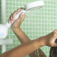 Comment un filtre à eau pour salle de bains protège votre peau et vos cheveux ? Comment un filtre à eau pour salle de bains protège votre peau et vos cheveux ?