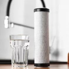 5 problèmes d’eau du robinet que vous pouvez résoudre avec un filtre pour robinet de cuisine 5 problèmes d’eau du robinet que vous pouvez résoudre avec un filtre pour robinet de cuisine