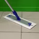 Mop grattant en microfibres idéal pour nettoyer tous les sols