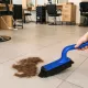 Brossette multisurfaces en caoutchouc pour cheveux et poils d’animaux Heva