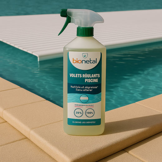 Produit nettoyant écologique pour volets roulants de piscine en spray ou en bidon Produit nettoyant écologique pour volets roulants de piscine en spray ou en bidon