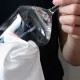 L’essuie-vaisselle en microfibre : pourquoi il change votre routine en cuisine ?