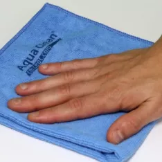Les 5 surfaces que vous pouvez nettoyer efficacement avec une seule microfibre multiusage Aqua Clean Concept Les 5 surfaces que vous pouvez nettoyer efficacement avec une seule microfibre multiusage Aqua Clean Concept