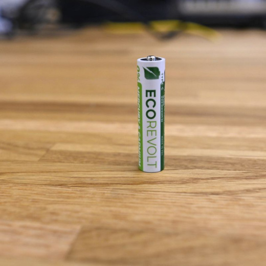 Piles rechargeables écologiques avec chargeur intégré